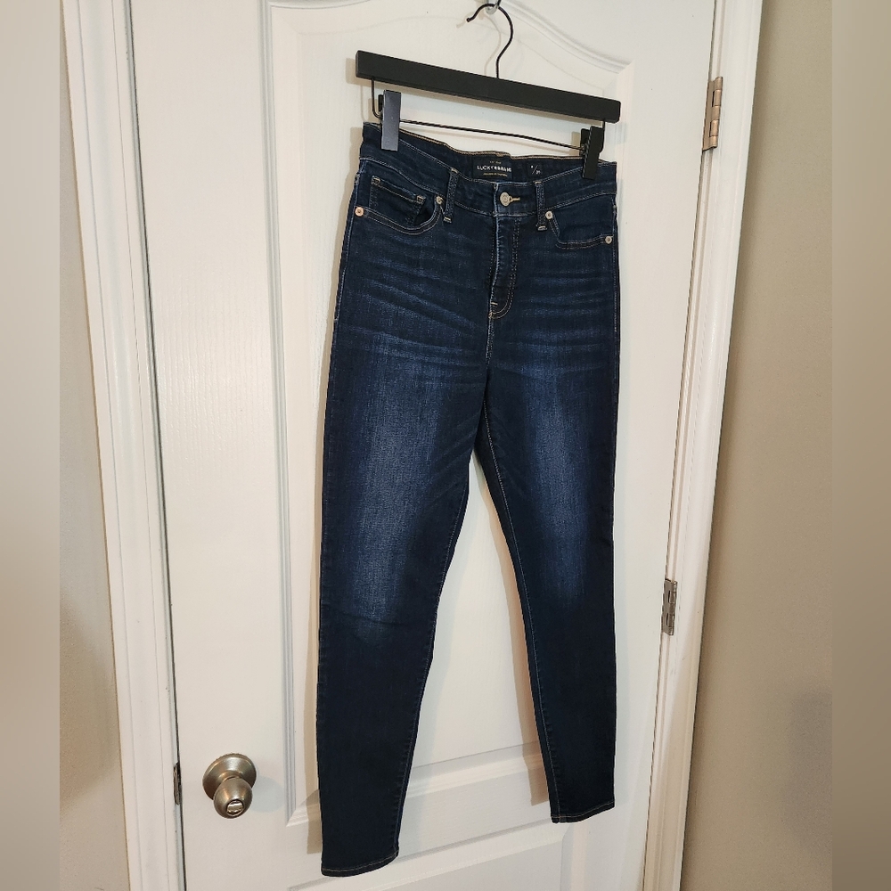 Lucky Jeans